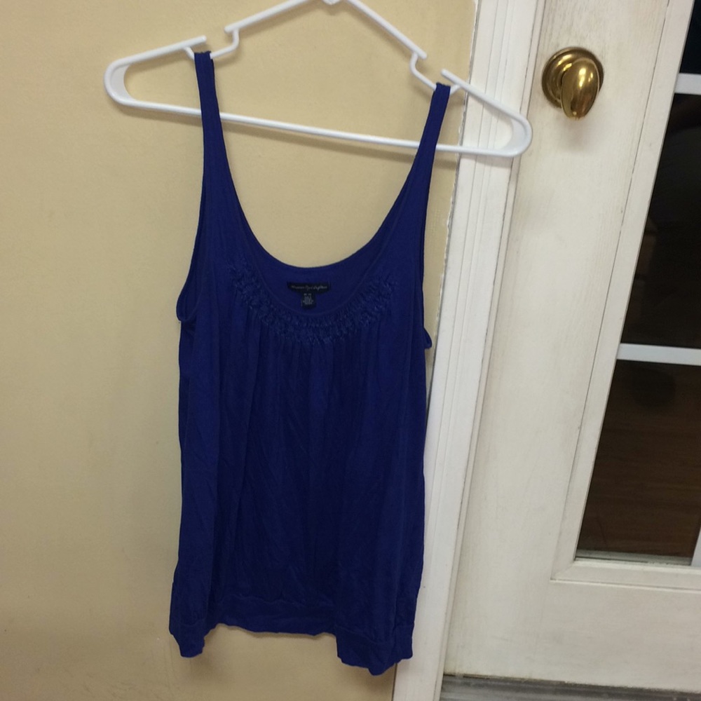 American Eagle Ruffle Tank top